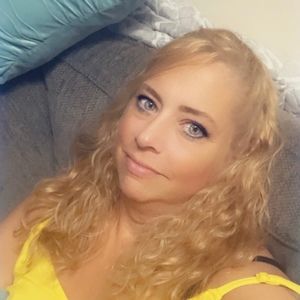 Meet your Posher, Karla